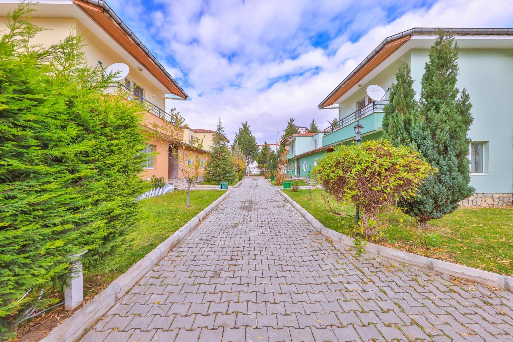 Afyon Dundar Thermal Villa افيون المظهر الخارجي الصورة